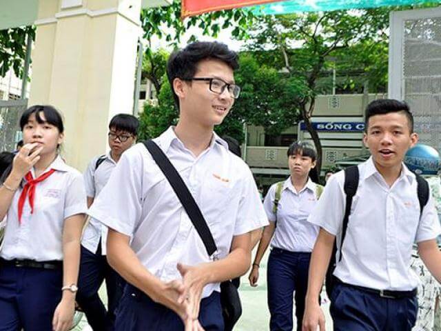 Biến động trong tỷ lệ chọi vào lớp 10, thí sinh có nên điều chỉnh nguyện vọng?