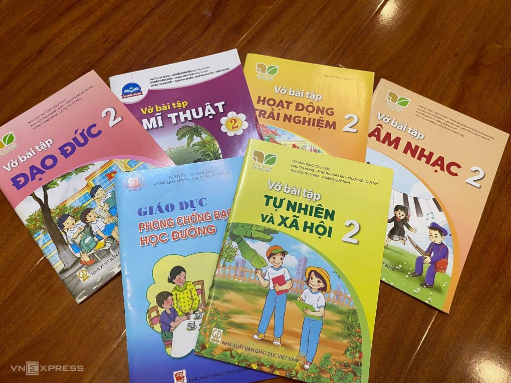 Sách giáo khoa đã bị lãng phí như thế nào?