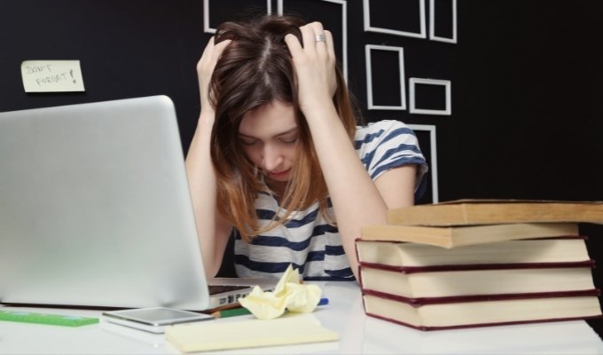 Giáo viên đề xuất Bộ GD-ĐT cách ‘trị’ bệnh thành tích trong giáo dục