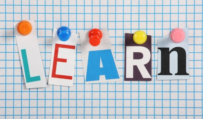 Ngữ pháp tiếng Anh: Cách sử dụng enough & too, quite & rather - Ảnh 1