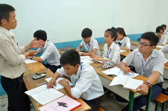 Giảm 18 tiết/năm sau khi Lịch sử có phần "bắt buộc"