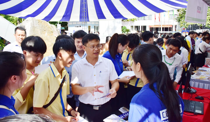 Trường Đại học Công nghiệp Hà Nội nỗ lực kết nối doanh nghiệp, tìm việc cho sinh viên