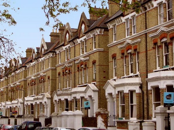 Du học Anh 2022 tốn bao nhiêu tiền? - Ảnh 2