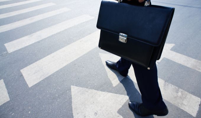 Công tác là gì? Những lưu ý khi đi công tác cùng Sếp