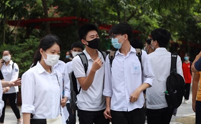 Công bố điểm chuẩn vào lớp 10 THPT không chuyên tại Hà Nội