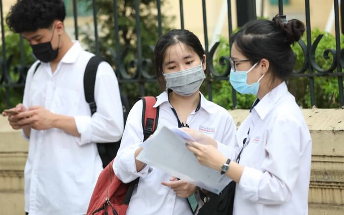 Điểm sàn đại học của nhiều trường phía Nam, có trường chỉ 14 điểm - Ảnh 1