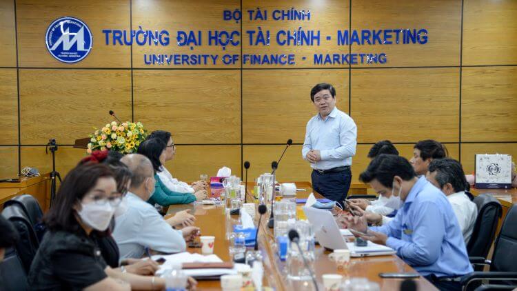 Đại học Tài chính - Marketing, Quốc tế Sài Gòn lấy điểm sàn 17-19