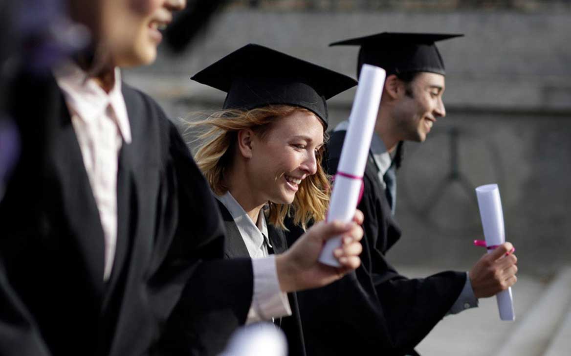 Có nên đi du học ngay sau khi tốt nghiệp THPT?