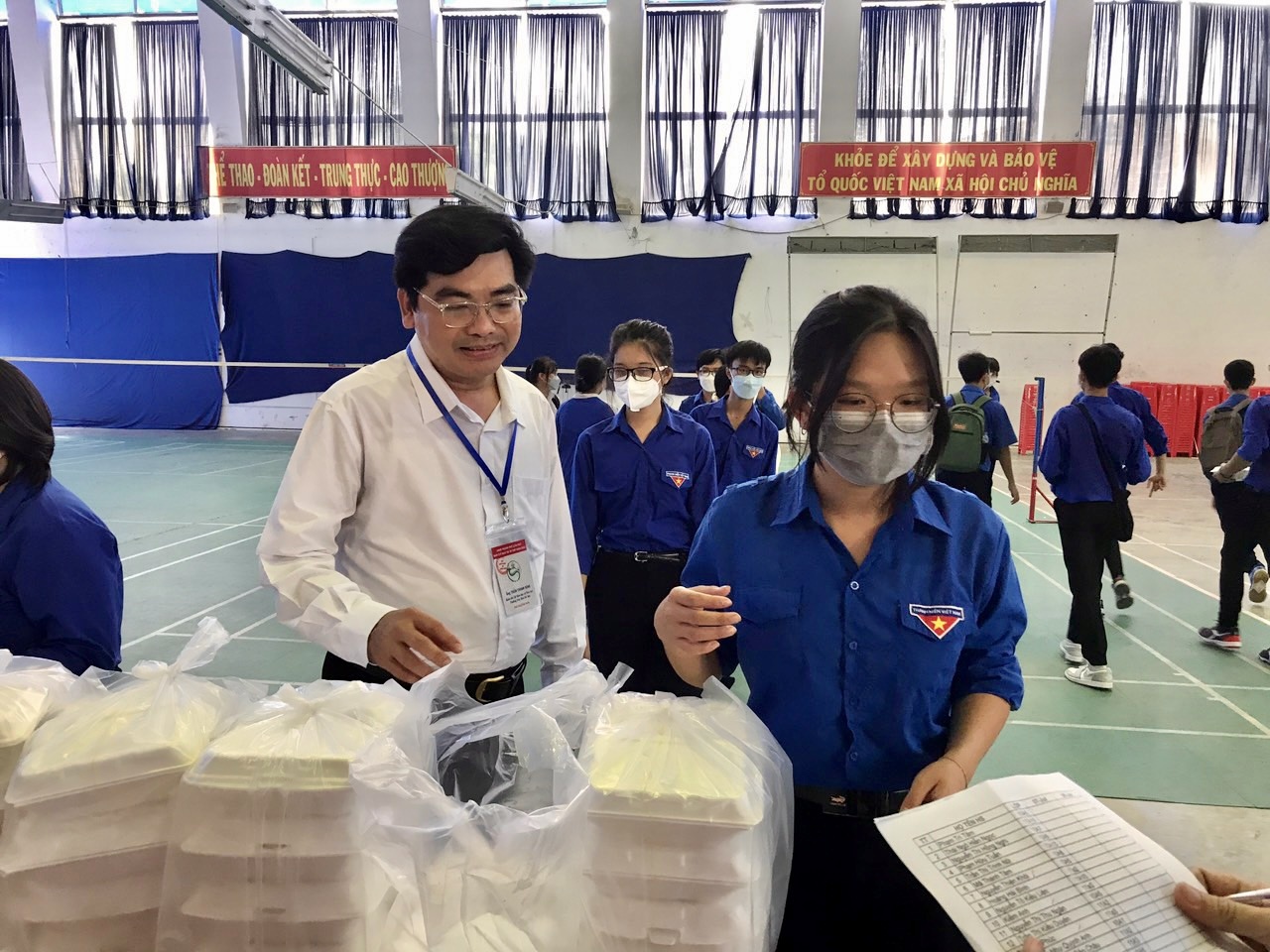 Thi tốt nghiệp THPT 2022: 4.500 suất ăn trưa miễn phí dành cho thí sinh Cần Thơ - Ảnh 2