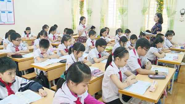 Giáo viên về Hậu Giang được hỗ trợ 50 triệu đồng - Ảnh 1