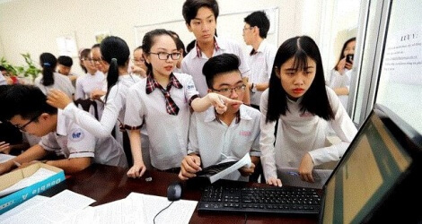 Kiến nghị tăng học phí đại học không quá 15% - Ảnh 1