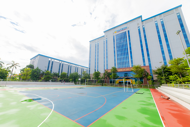 ĐH HUTECH vẫn đề nghị thí sinh đóng học phí để nhận ưu đãi 5 triệu dù chưa lọc ảo