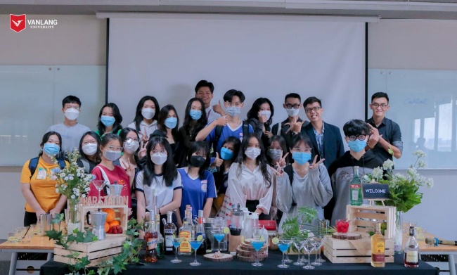 trường đại học văn lang