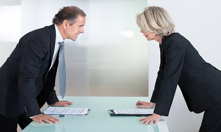 Nên xử lý như thế nào khi xảy ra xung đột với đồng nghiệp - Ảnh 3