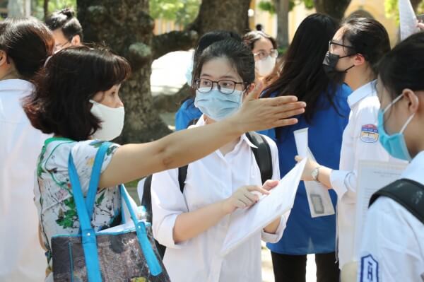 Trượt nguyện vọng 1 vào lớp 10 Hà Nội, xét các nguyện vọng sau ra sao?