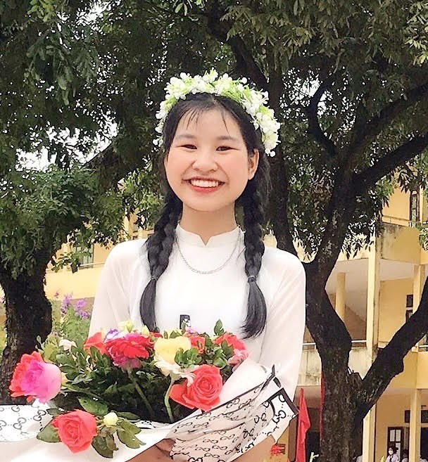 Lộ diện các thủ khoa kỳ thi tốt nghiệp THPT năm 2022 toàn quốc - Ảnh 8