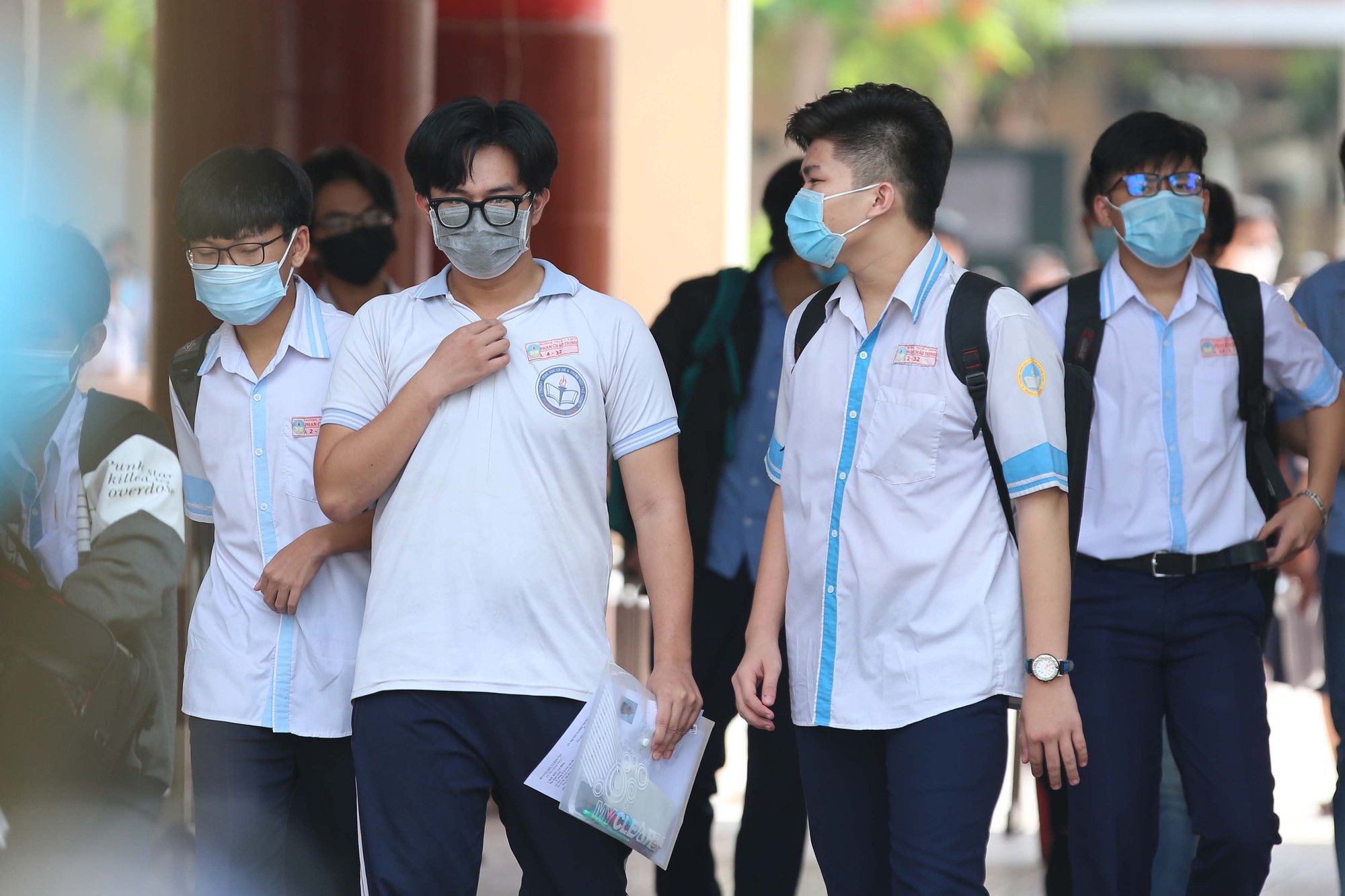 Điểm chuẩn khối thi nào tăng, khối nào giảm? - Ảnh 1