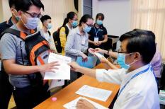 Vì sao Bộ GD-ĐT đề xuất chưa tăng học phí, trường vẫn tăng?