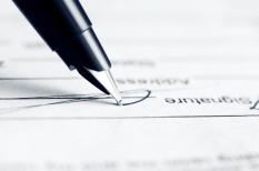 Khi kí hợp đồng lao động thì bạn cần chú ý điều gì?
