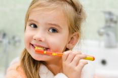 Những thói quen xấu ảnh hưởng đến sức khỏe của trẻ