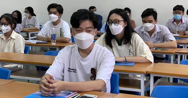 Gần 4000 thí sinh đăng ký nguyện vọng mới khi mở lại hệ thống