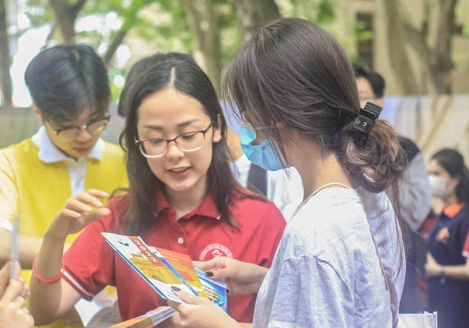 Đăng ký xét tuyển chỉ được xem là hoàn thành sau khi thí sinh nộp lệ phí - Ảnh 1