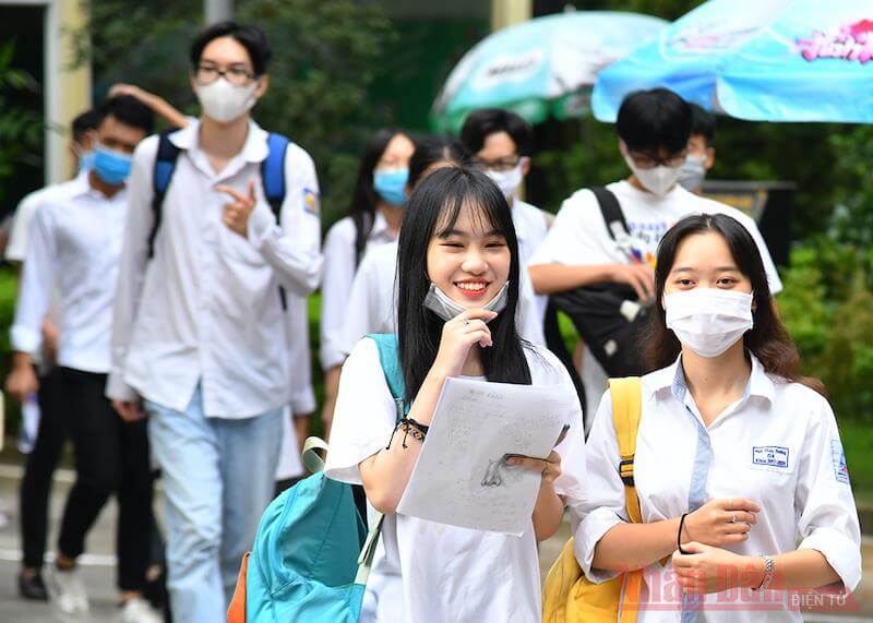 Hòa Bình tăng hạng vượt bậc về điểm thi tốt nghiệp THPT 2022