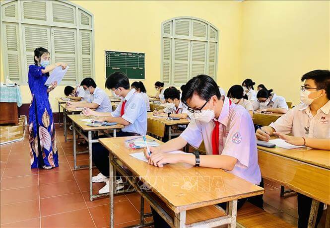 Học sinh Cần Thơ được miễn học phí năm học 2022 - 2023 - Ảnh 1