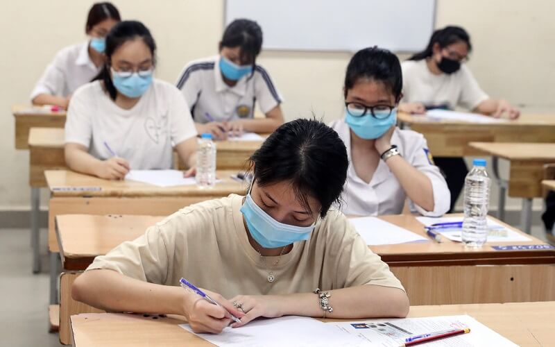 Môn lịch sử thành bắt buộc, bỏ chia nhóm môn lựa chọn ở cấp THPT