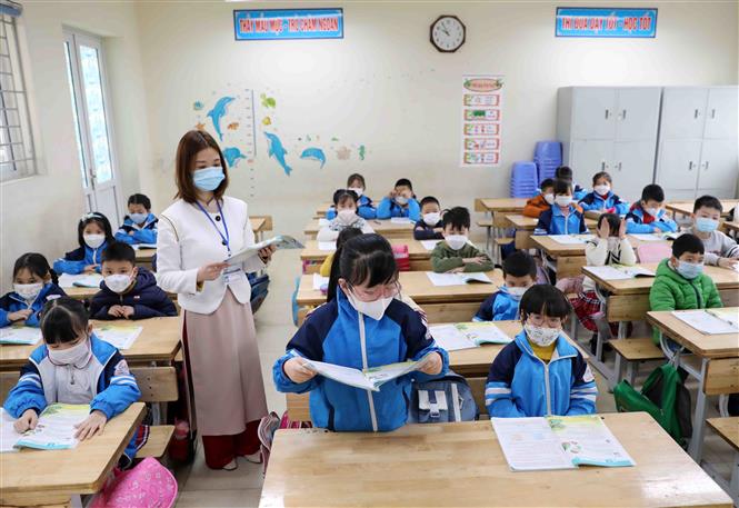 Thách thức với ngành giáo dục trong năm học mới - Ảnh 1