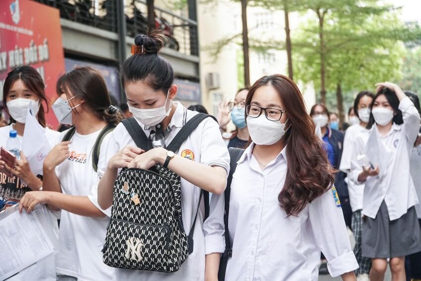 Bộ GD-ĐT nói gì về thực hư thi trắc nghiệm môn Ngữ Văn - Ảnh 1