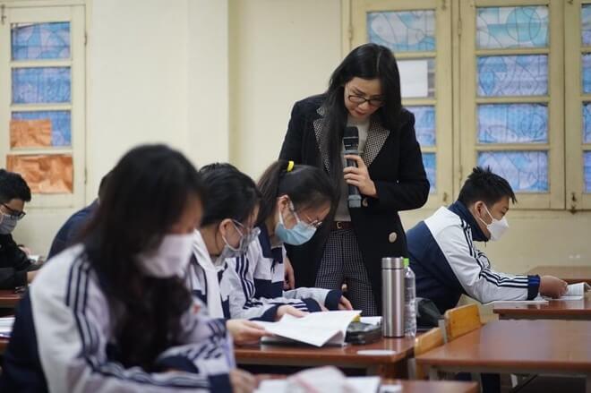 Thiếu trầm trọng giáo viên dạy môn học mới: Bộ GD-ĐT nói gì? - Ảnh 1