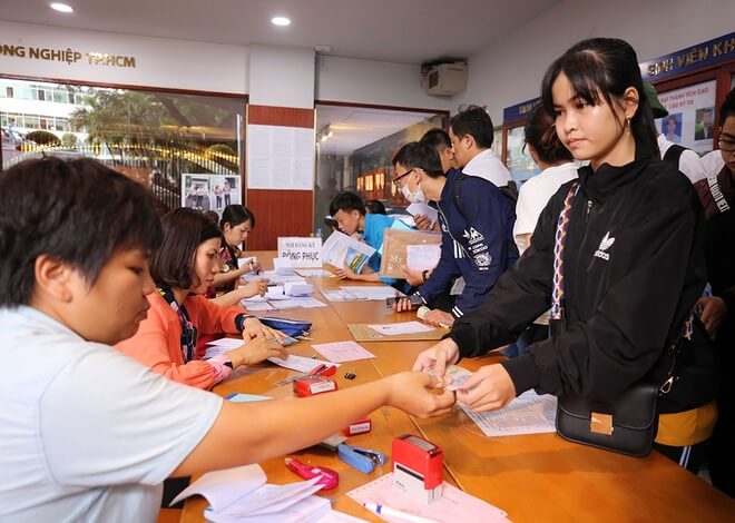 Đề xuất về việc thu học phí đại học theo điều kiện gia đình - Ảnh 1