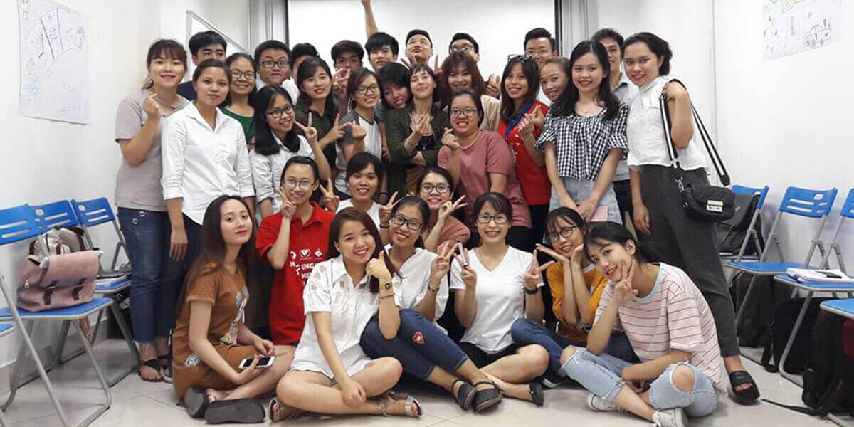 TOP 10 trung tâm tiếng Anh dành cho người mất gốc tại Hà Nội