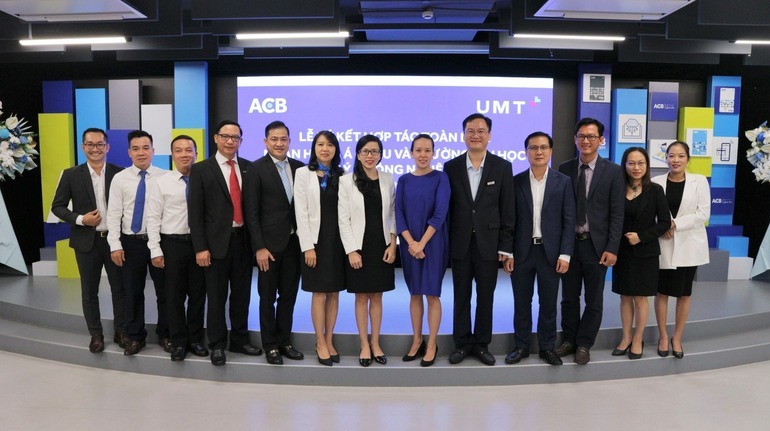 UMT áp dụng nhiều chính sách hỗ trợ tài chính cho tân sinh viên