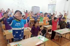 Trường học tại Hà Nội giúp đỡ trường Hà Giang