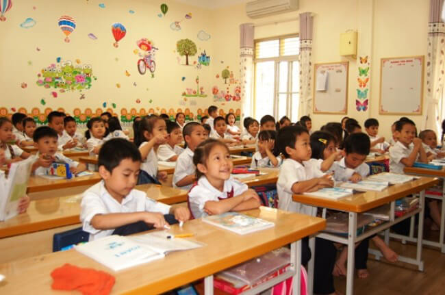 Thực trạng trường công đang quá tải tại Hà Nội và TPHCM - Ảnh 1