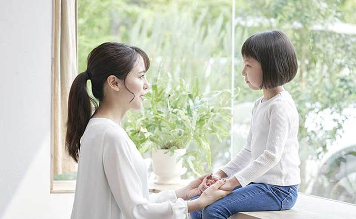 TOP 10 hành vi của cha mẹ vô tình làm tổn thương con