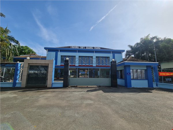 14 người nộp đơn thi tuyển phó hiệu trưởng trường phổ thông ở TP.HCM