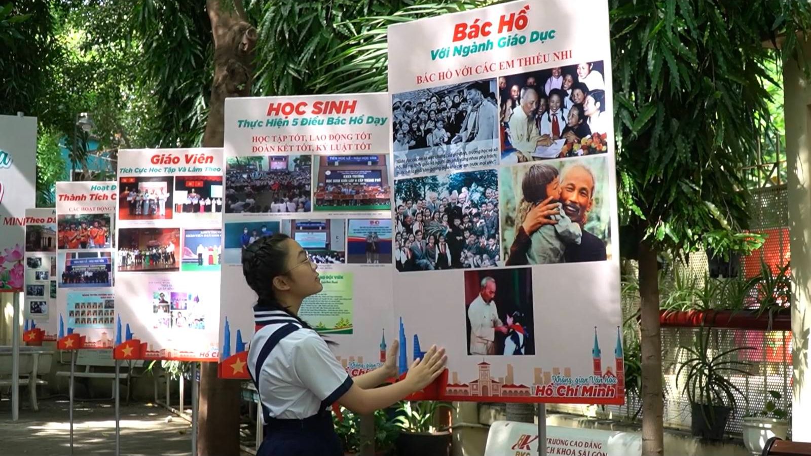 Không gian văn hóa Hồ Chí Minh trong trường học