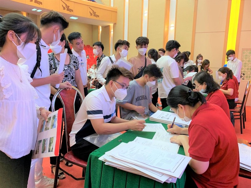 Những khó khăn mà tân sinh viên gặp phải trong năm học mới - Ảnh 3