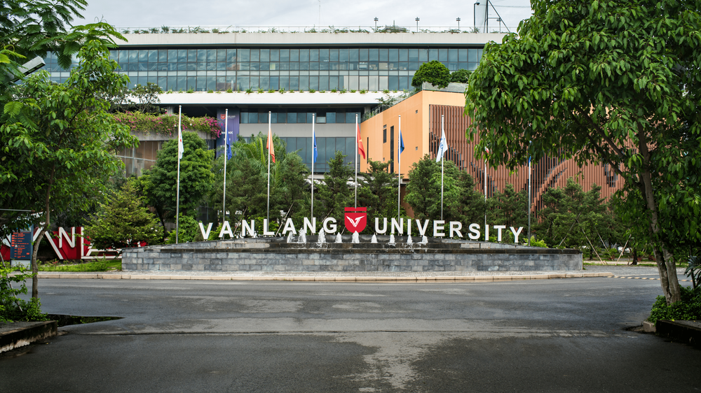 Đại học Văn Lang chốt sổ nhận hồ sơ tuyển sinh đợt 1 đến hết ngày 31/03/2023