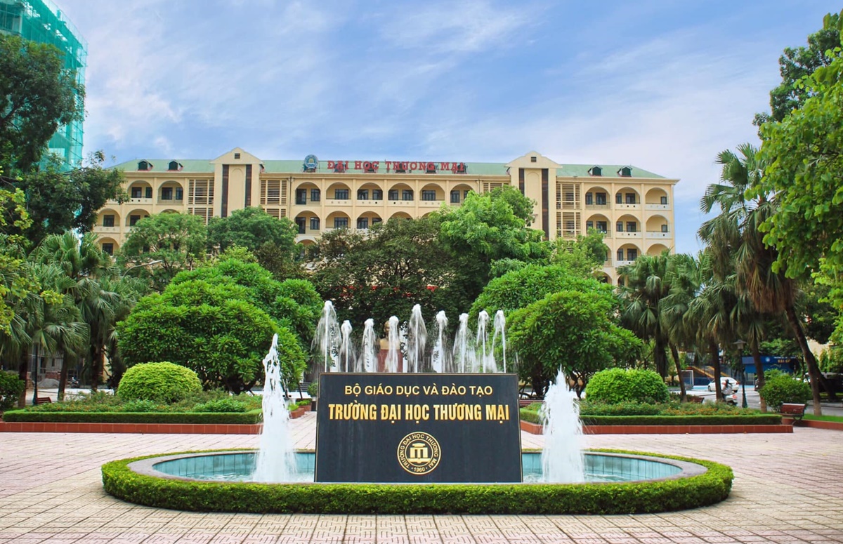 Điểm chuẩn 2023 Đại học Thương mại cao nhất 27 - Ảnh 1