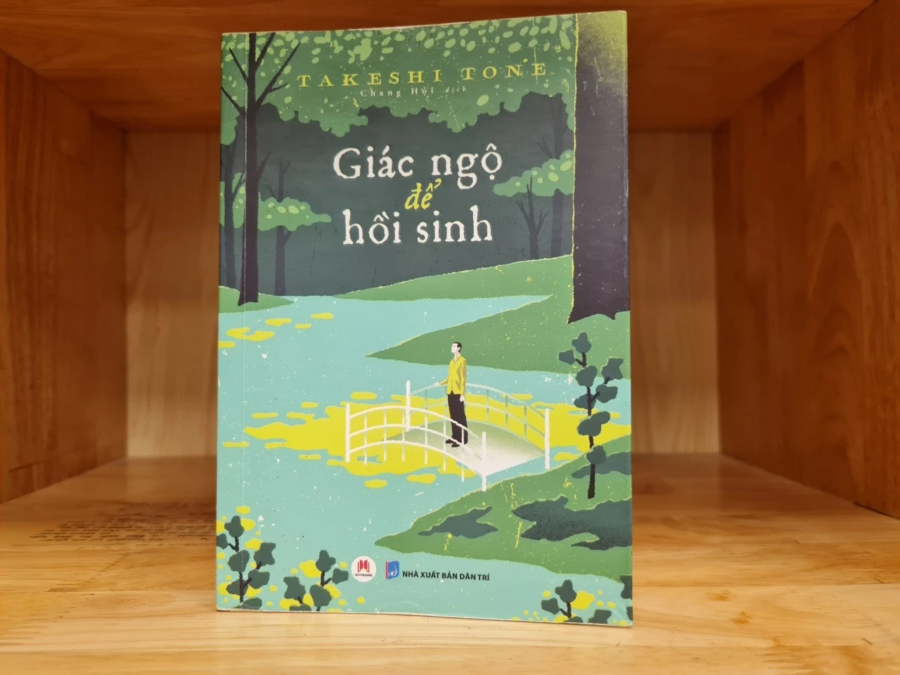 Review sách "Giác ngộ để hồi sinh" của tác giả Takeshi Tone