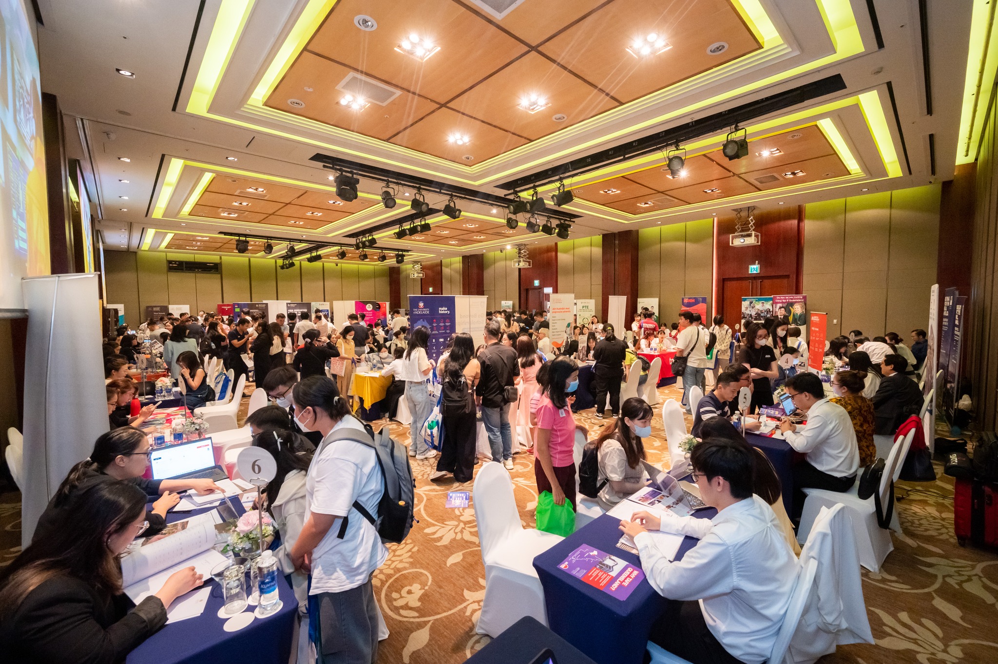 Du học SET tổ chức sự kiện Du học Úc 2024 