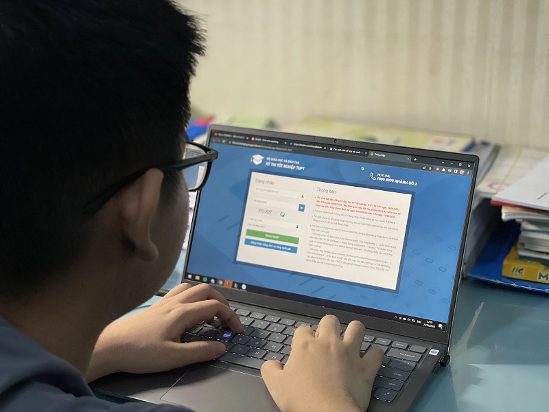 Năm 2025 thí điểm cấp bằng tốt nghiệp THPT số cho học sinh