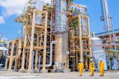 Học ngành gì để làm trong lĩnh vực dầu mỏ, dầu khí?