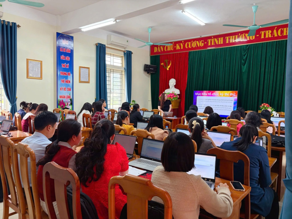 Đăng ký tư vấn miễn phí - Lộ trình số hoá kiểm tra đánh giá cho trường của bạn, có lộ trình riêng phù hợp với điều kiện hiện tại. 