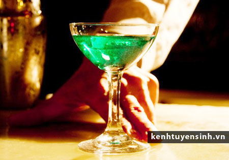 ky thuat bartender pha che ruou, bartender, hoc pha che, nha hang khach san, ky thuat pha che ruou