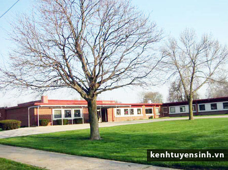 Private High School Private High School, trung hoc quoc te, hoc sinh quoc te, thong tin du hoc my, hoc bong du hoc, tuyen sinh truong quoc te, kinh nghiem du hoc my